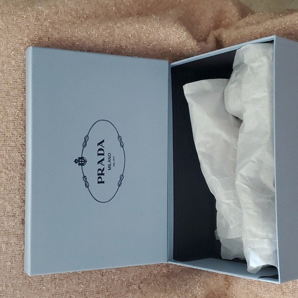 Heels - Picture 2 of 13